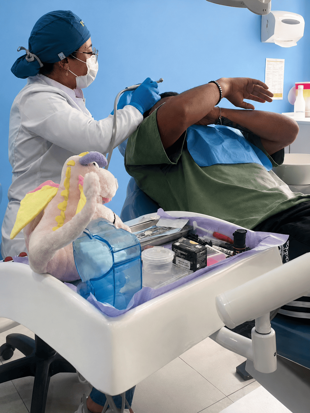 Consultorio dental equipado